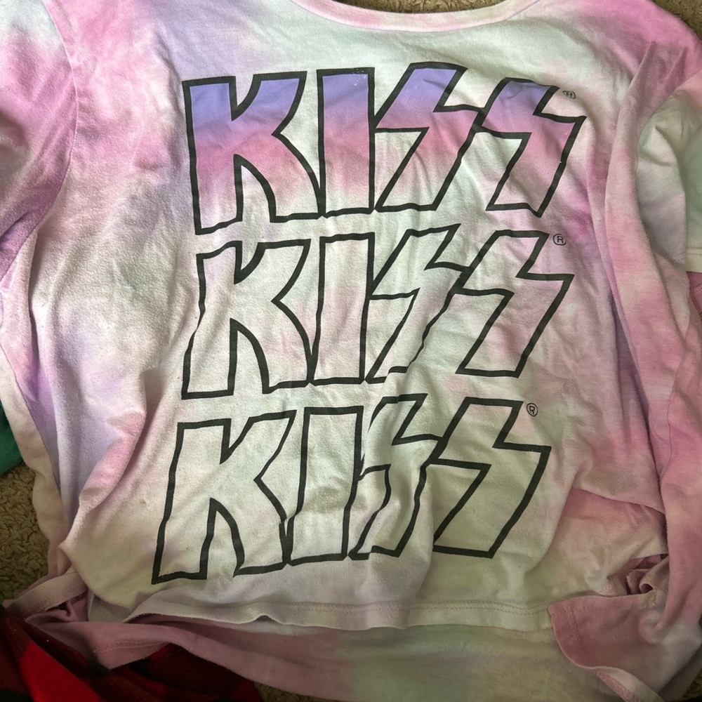 kiss band tee shirt